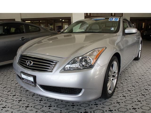 Photo of 2008 Infiniti G37