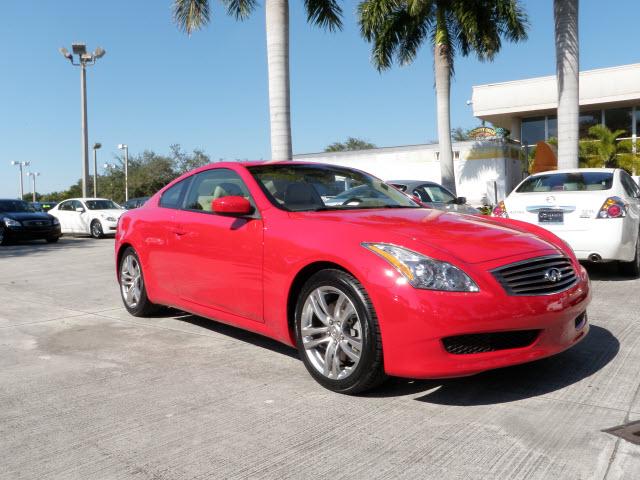 Photo of 2009 Infiniti G37 Coupe