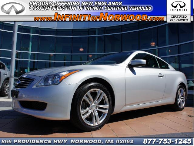 Photo of 2009 Infiniti G37 Coupe