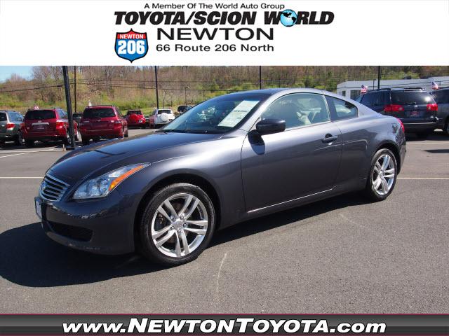 Photo of 2009 Infiniti G37 Coupe