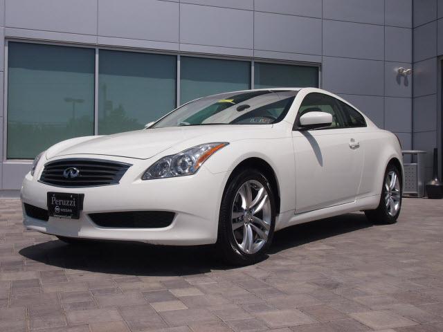Photo of 2009 Infiniti G37 Coupe