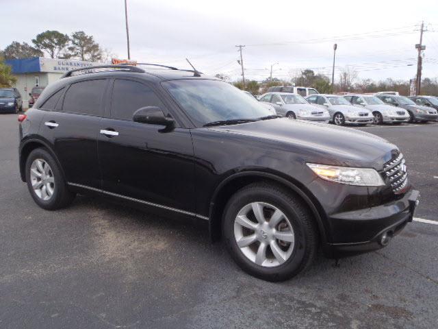 Photo of 2005 Infiniti FX35