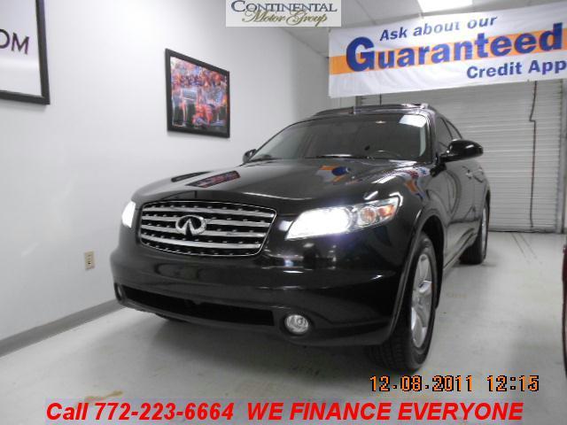 Photo of 2005 Infiniti FX35