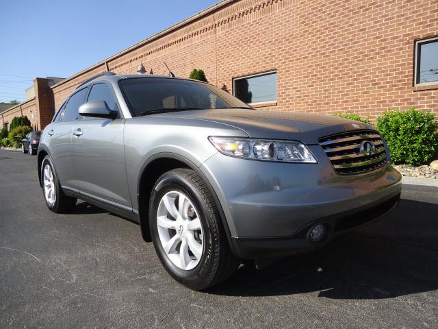 Photo of 2005 Infiniti FX35