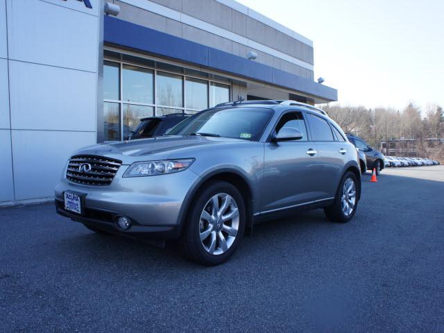 Photo of 2005 Infiniti FX35