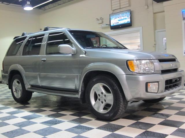 Photo of 2001 Infiniti QX4