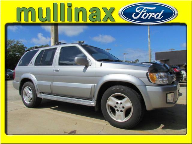 Photo of 2001 Infiniti QX4