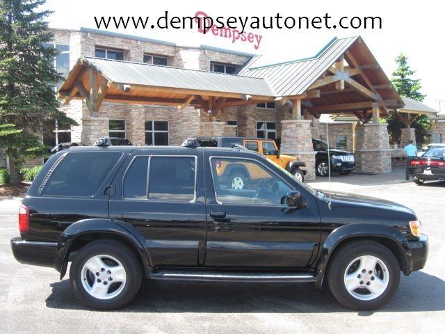 Photo of 2002 Infiniti QX4