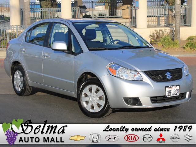Photo of 2010 Suzuki SX4