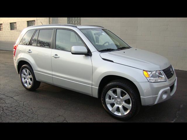 Photo of 2012 Suzuki Grand Vitara