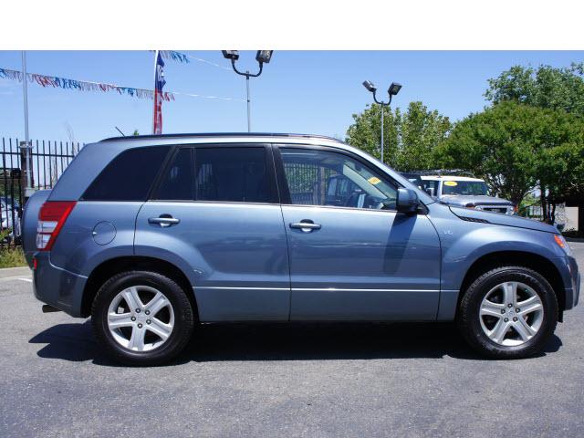 Photo of 2006 Suzuki Grand Vitara
