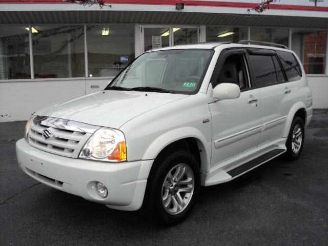 Photo of 2005 Suzuki XL-7