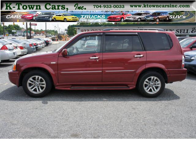 Photo of 2005 Suzuki XL7