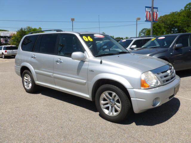 Photo of 2006 Suzuki XL7