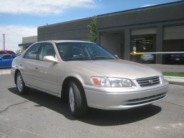 Photo of 2001 Toyota Camry