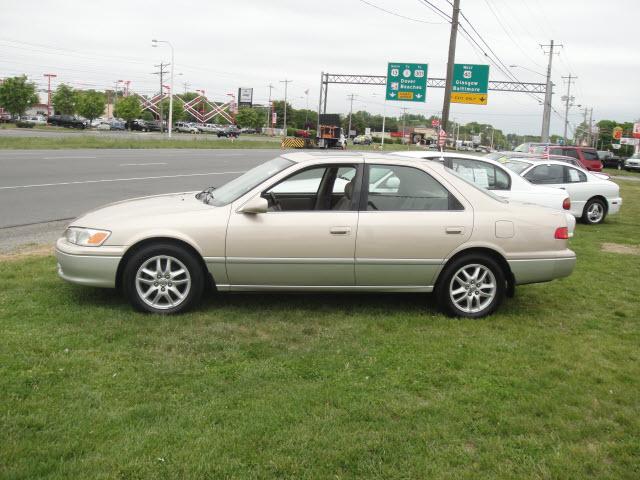 Photo of 2001 Toyota Camry