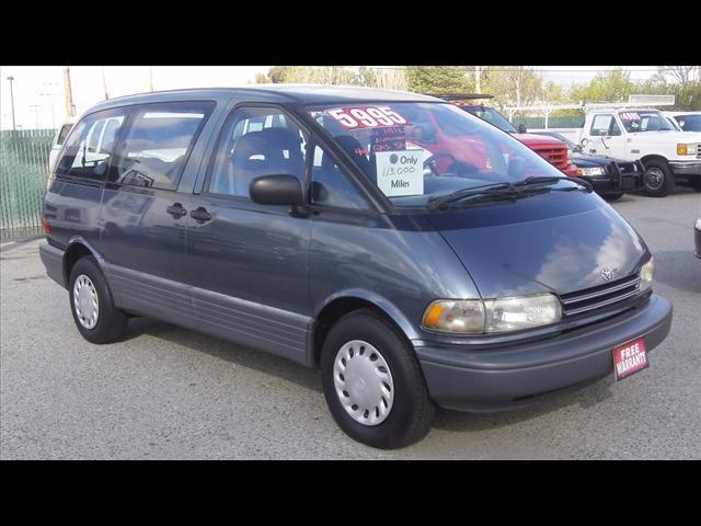 Photo of 1993 Toyota Previa