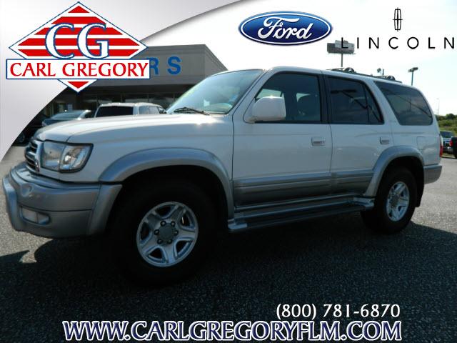 Photo of 2000 Toyota 4Runner