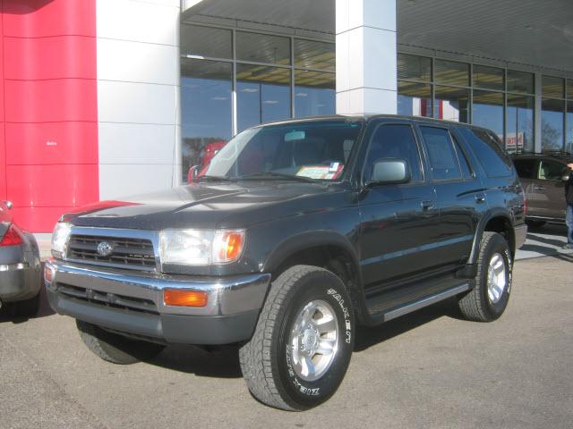 Photo of 1998 Toyota 4Runner