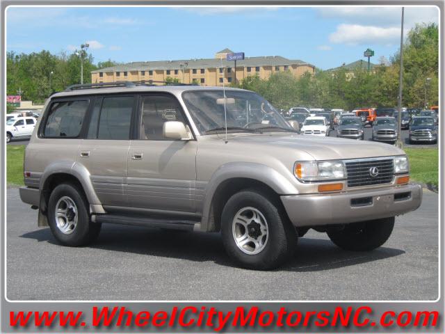 Photo of 1997 Lexus LX450