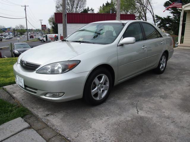 Photo of 2003 Toyota Camry