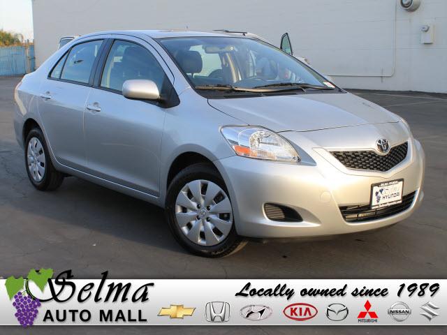 Photo of 2012 Toyota Yaris