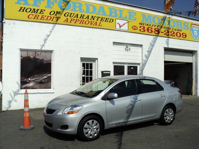 Photo of 2010 Toyota Yaris