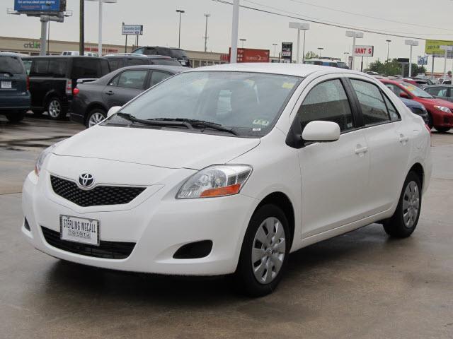 Photo of 2010 Toyota Yaris