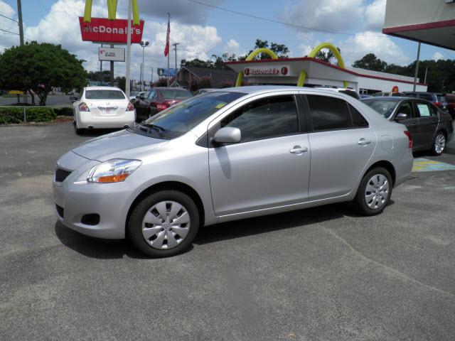 Photo of 2011 Toyota Yaris