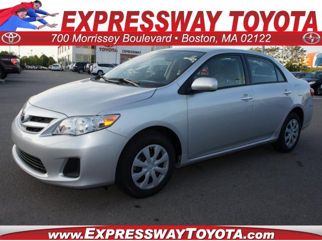 Photo of 2011 Toyota Corolla