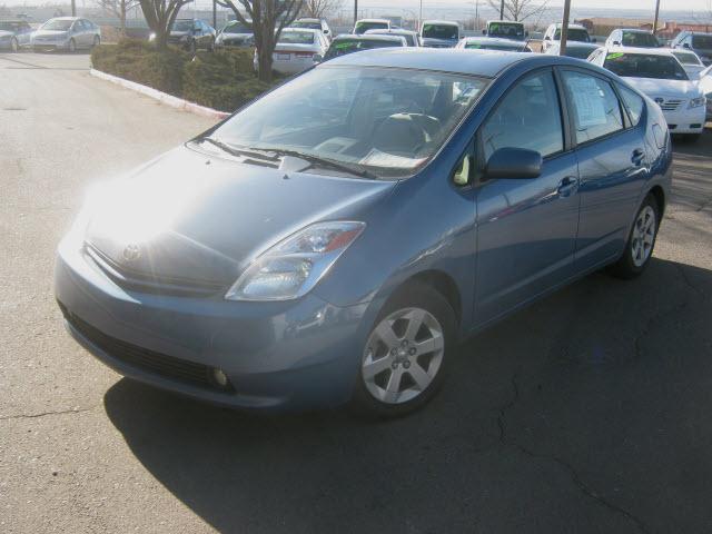 Photo of 2005 Toyota Prius