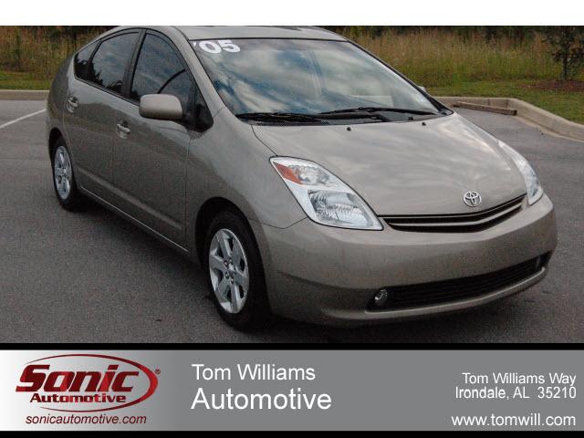 Photo of 2005 Toyota Prius