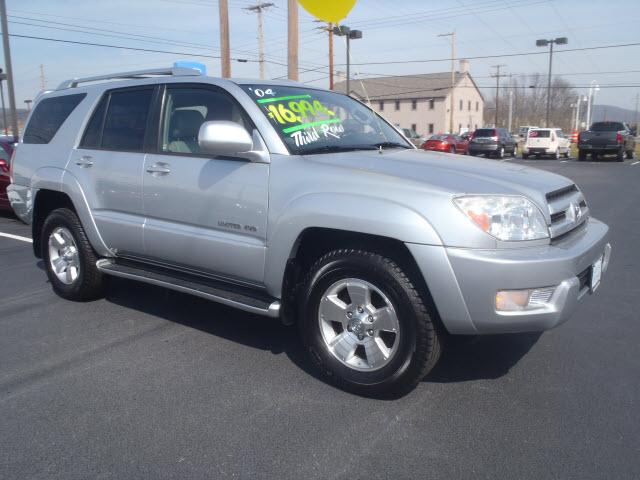Photo of 2004 Toyota 4Runner