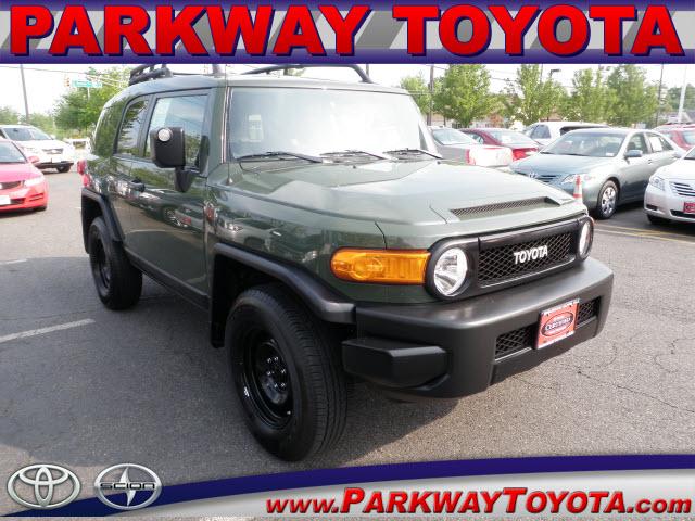 Photo of 2011 Toyota FJ Cruiser