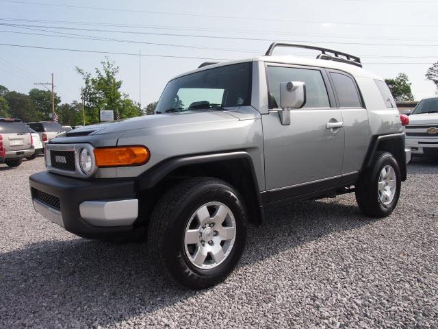 Photo of 2010 Toyota FJ Cruiser