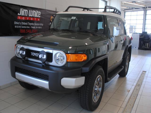 Photo of 2012 Toyota FJ Cruiser