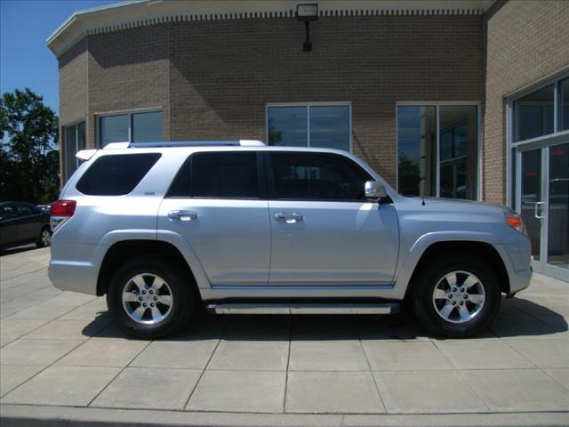 Photo of 2011 Toyota 4Runner