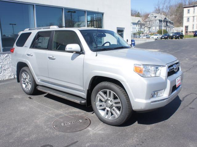 Photo of 2012 Toyota 4Runner