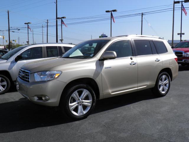 Photo of 2008 Toyota Highlander
