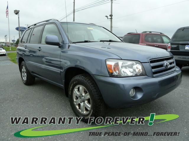 Photo of 2005 Toyota Highlander