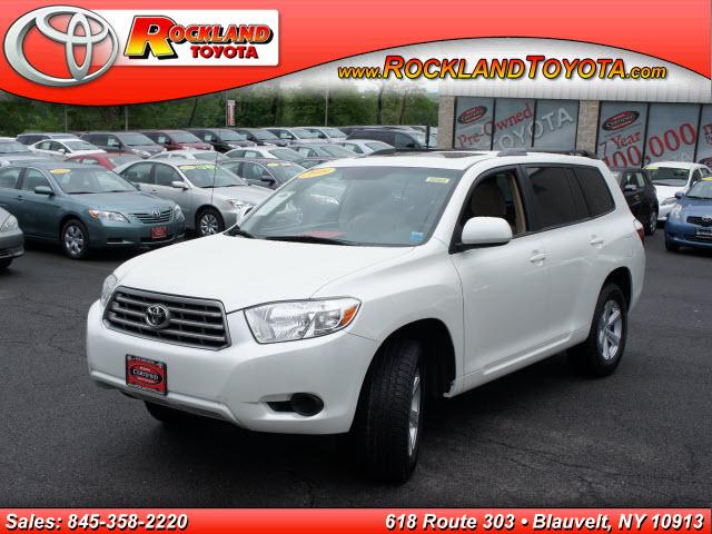 Photo of 2009 Toyota Highlander
