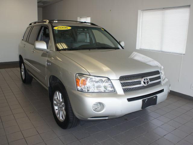 Photo of 2006 Toyota Highlander Hybrid
