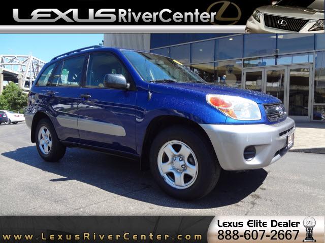 Photo of 2004 Toyota RAV4