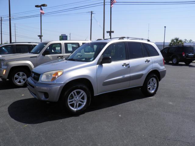 Photo of 2005 Toyota RAV4