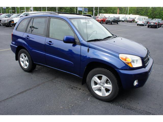 Photo of 2005 Toyota RAV4