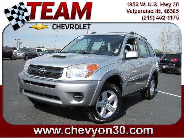 Photo of 2004 Toyota RAV4