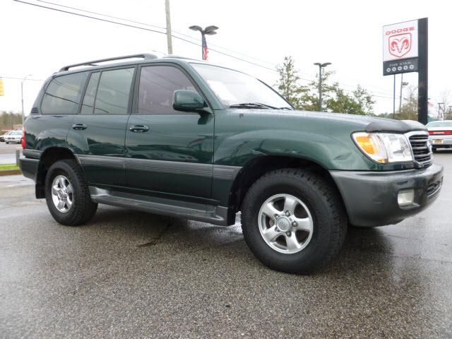 Photo of 2001 Toyota Land Cruiser
