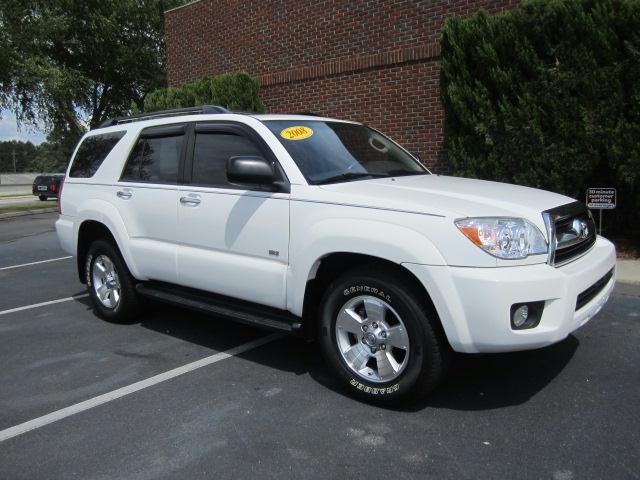 Photo of 2008 Toyota 4runner