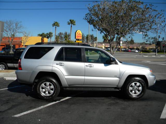 Photo of 2004 Toyota 4Runner