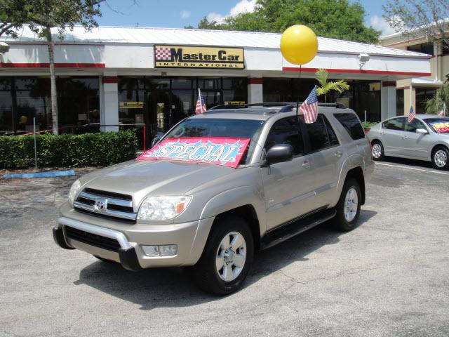 Photo of 2004 Toyota 4Runner